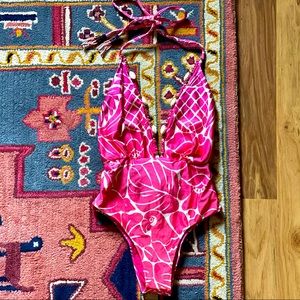 FARM Rio Graphic Dreams Embroidered One Piece XS